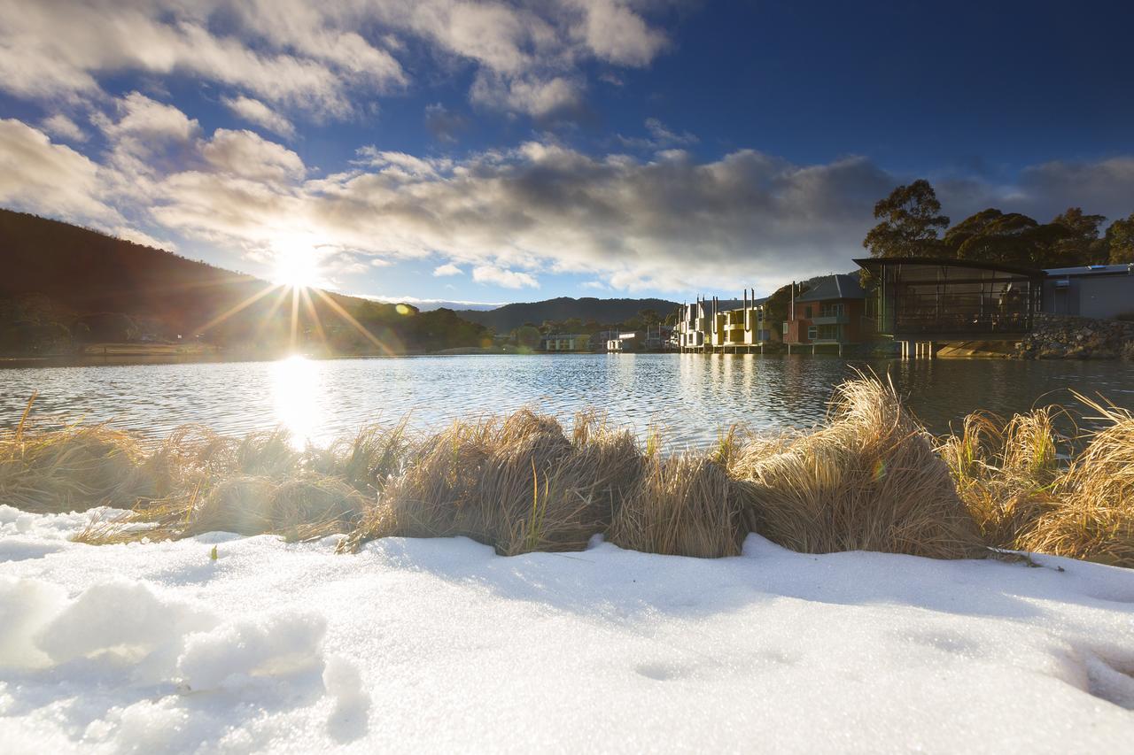 Lake Crackenback Resort & Spa Exterior photo